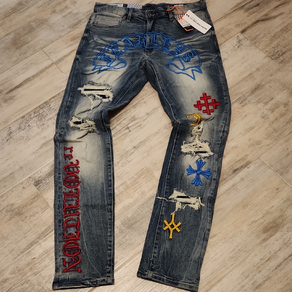 Smoke Rise Distressed Jeans